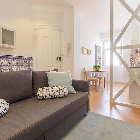 Апартаменты Bairro Alto Stylish By Homing Лиссабон Экстерьер фото